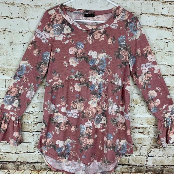 Boho Chic Floral Flowy Stretchy Tunic Top - Picture 7 of 9